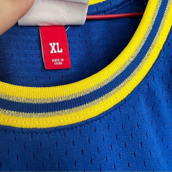 Mitchell and Ness Golden State Warriors Tim Hardaway Chinese New Year Jersey XL - Picture 4 of 11